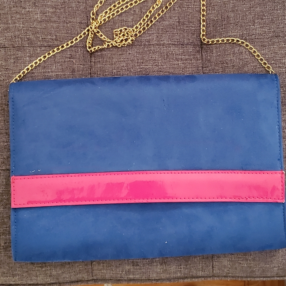 Gold chain purse